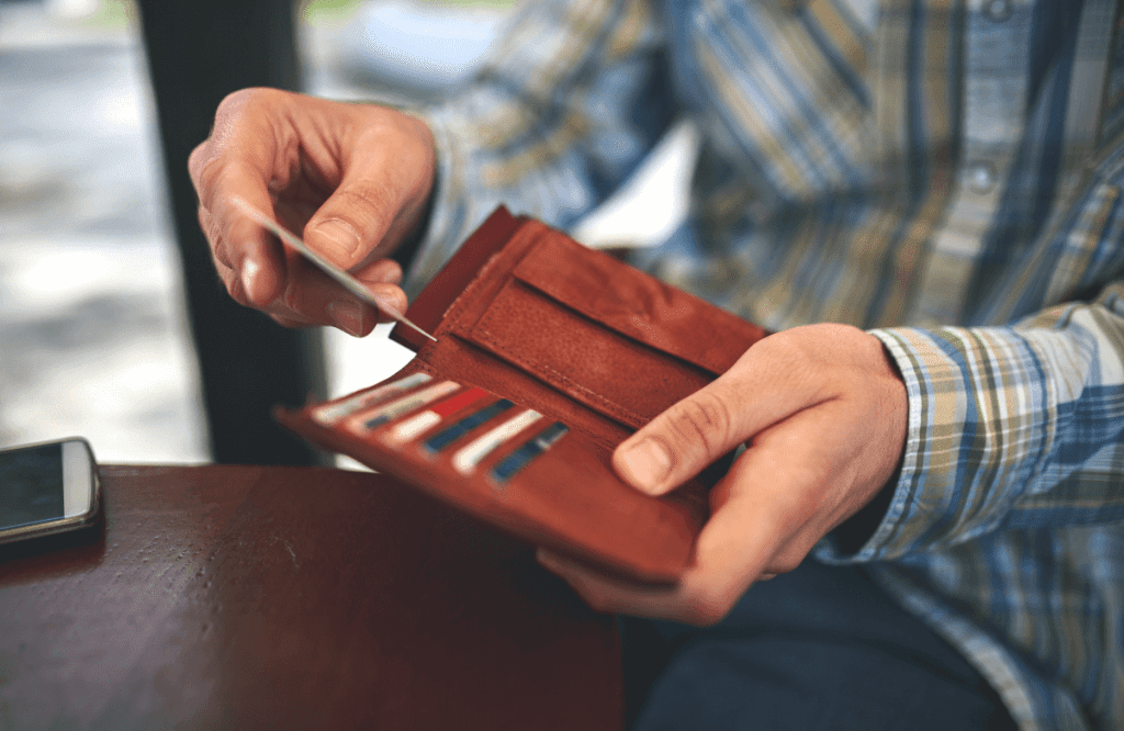 Someone who received an online payday loan in Canada